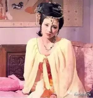 金陵十二钗是按什么来排序的？:南京十二钗香烟有几种