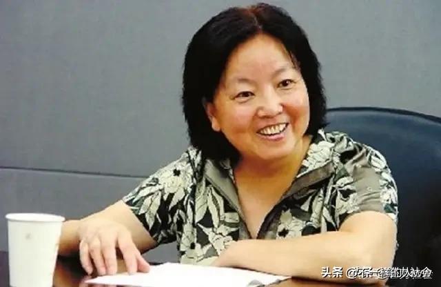 吸人眼球的<a href=https://maguai.com/list/256-0-0.html target=_blank class=infotextkey>朋友圈</a>内容:微博发什么内容才能够吸引粉丝？(微博第一篇发什么吸引人)