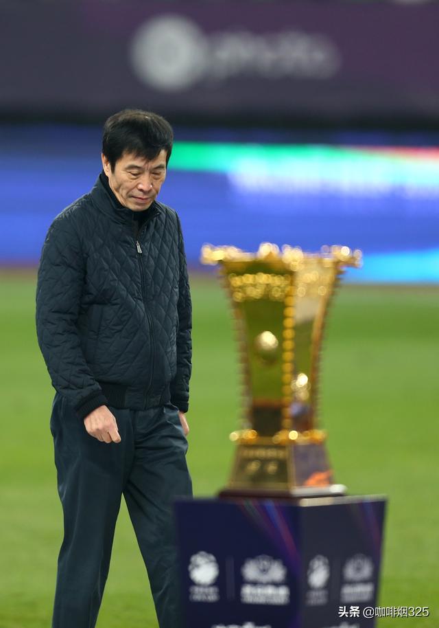 轮休王庆明,刘传兴,邵英伦三名内线主力,看来吴庆龙已经开始准备战略