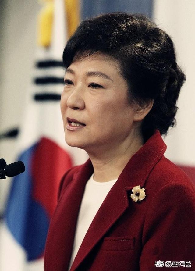 安钧璨夜店事件:俄罗斯的金融寡头和韩国财阀的区别在哪