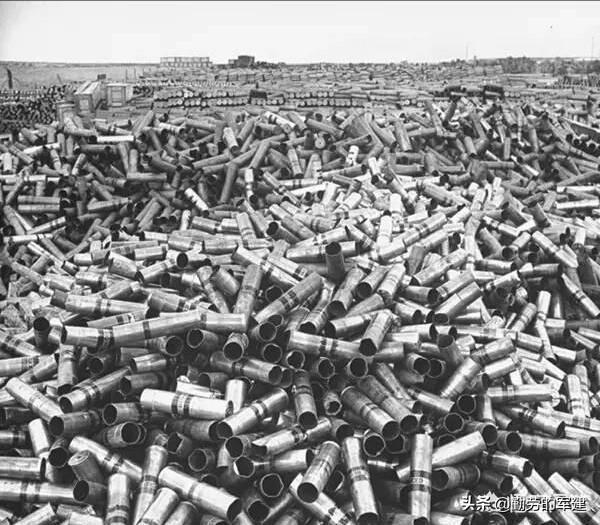 舰炮发射炮弹后，弹壳怎么处理？回收还是扔海里？插图88