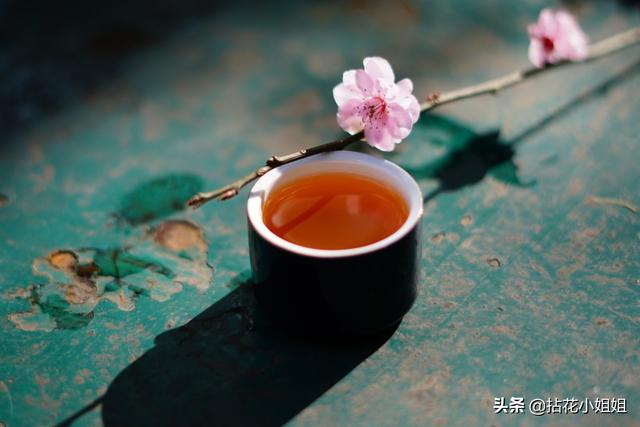 女性要看什么书去提升自己,你们有什么好的推荐呢？