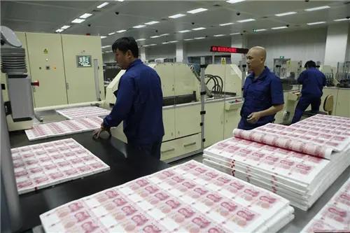 在印钞厂上班的都是什么人，自己带身上的钱会不会被误为偷的呢？插图21