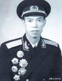 宋美龄的父亲:历史上有哪些名人是同学，或者是亲戚？