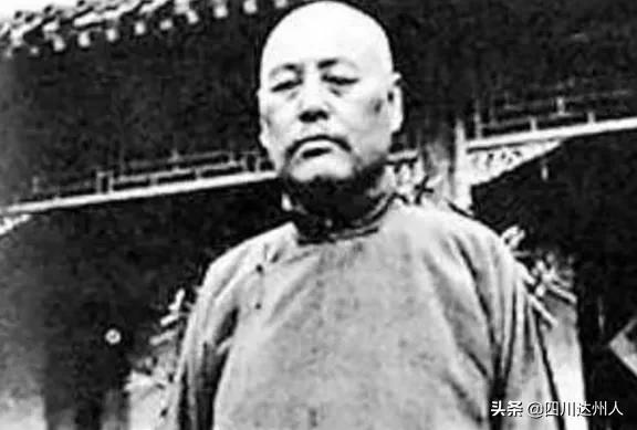 在历史上,吴佩孚晚年是靠什么维持生计？
