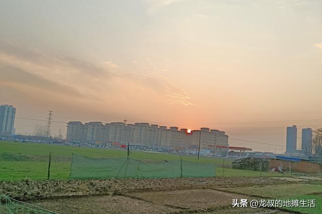 大连失踪女主播:大连：25岁女子海边失踪，岸边留下手机和外套, 你怎么看？