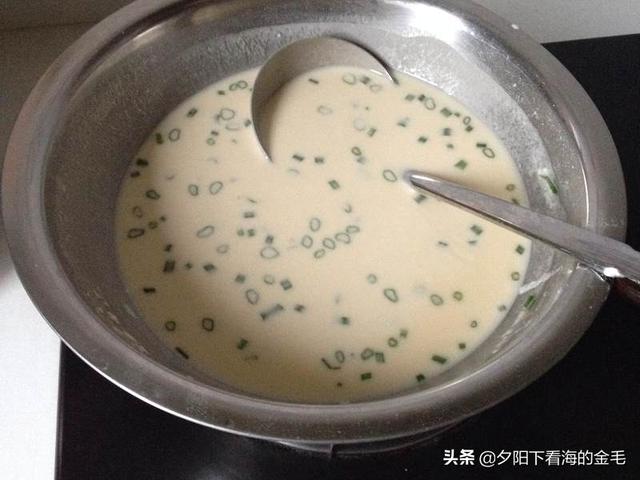 摊煎饼怎么做呢？