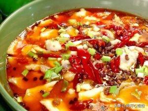 饲料鱼:饲料鱼放在清水里要好吃点吗？