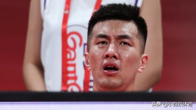 超级明星宠物照片:明星家的宠物合集 养伤期间，郭艾伦在个人媒体上狂晒宠物照，对此你怎么看？
