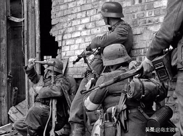 伏尔加大桥:德军为什么不渡过伏尔加河，包围斯大林格勒呢？