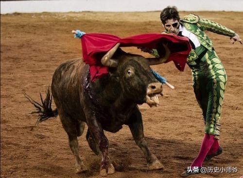 西班牙斗牛:西班牙人为什么钟情于斗牛运动？ 西班牙斗牛视频