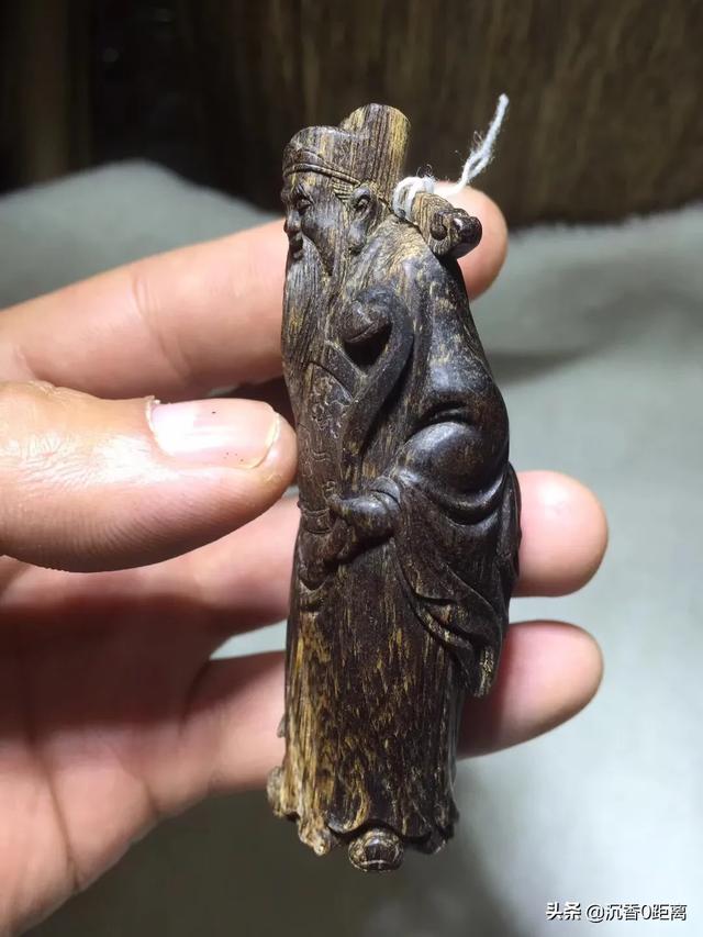 自学木雕入门教程,木雕作品有哪些雕刻技法呢？