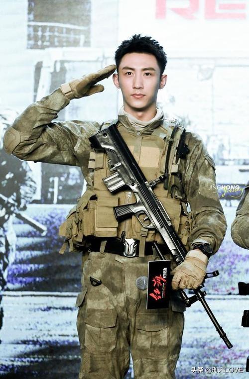 李曼图片:哪些电影里有声音与长相不符的角色