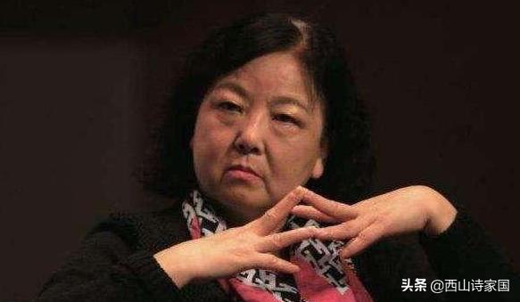 梁继远前女友发文:方方好友梁艳萍被通报停止教学工作，取消导师资格，你怎么看？