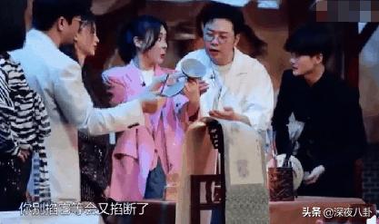 谭卓事件:袁姗姗就“打呼噜”事件向张小斐道歉，为何引得一片骂声？