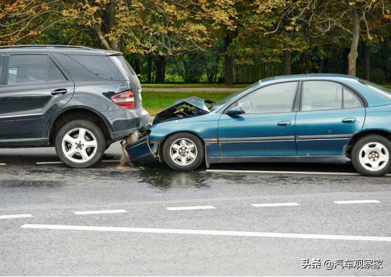 為什麼說SUV和轎車死亡率相差很大，到底哪個更安全？