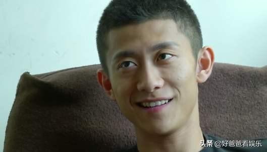 文章否认恋情:当明星恋情被曝光，男女双方谁先承认更好