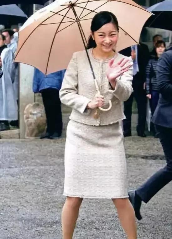 中森明菜图片:为什么感觉日本的女性很耐看