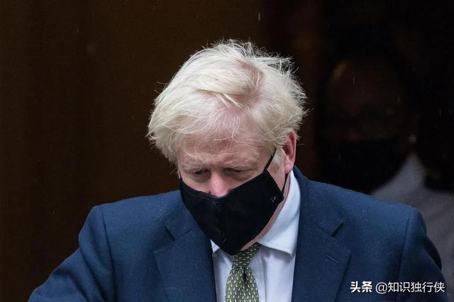 汪文斌简介:英国病毒变异传染性更强，中国该怎么办？