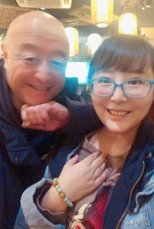 相声世家侯耀华73岁寿宴，何沄伟、陈寒柏组团庆生，你怎么看？