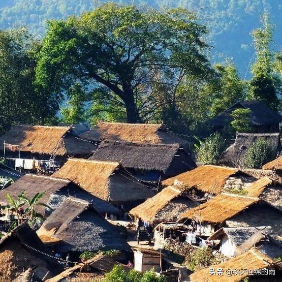 翁丁佤寨明火已扑灭:旅游的时候你会买纪念品么