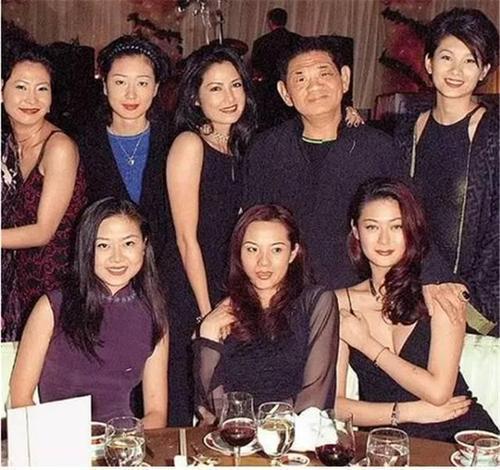 陈宝莲图片:农村俗语：“贪酒不顾人，贪色不顾身，贪财不顾亲”是什么意思呢