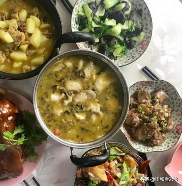 你会炒几种家乡特色菜？