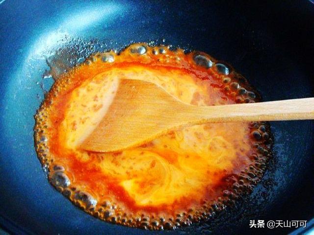 商品蛋黄粉怎么做:蛋黄粉为什么便宜 咕噜肉用什么粉炸比较脆？