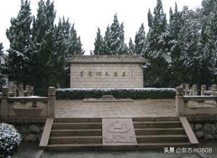 柏寒个人资料:城市郊区周末游，有哪些可以操作的项目吗，请说的详细点，谢谢