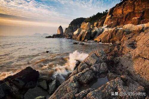 金龙吐珠:浙江有哪些岛屿适合旅游？能否介绍一下？