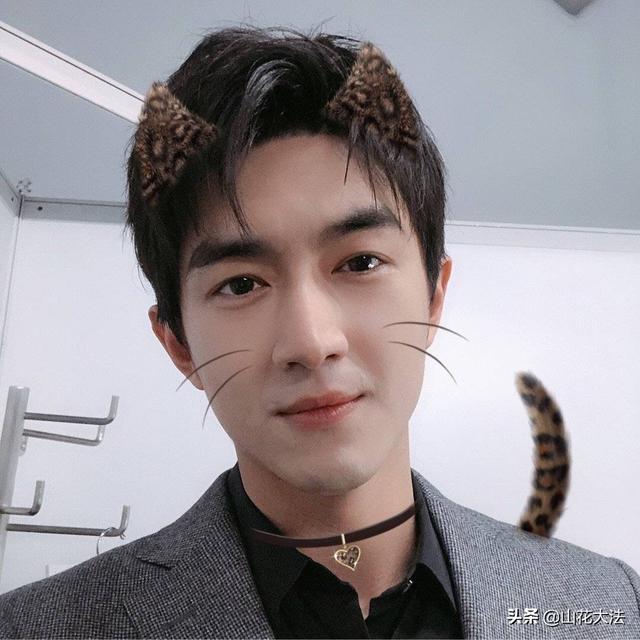 林更新盖玥希恋情疑曝光:张继科又爆新恋情，不参加比赛的张继科为何不干脆退役？