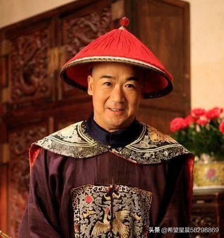 纪晓岚怎么死的:嘉庆处死和珅时，纪晓岚为何没出手相救