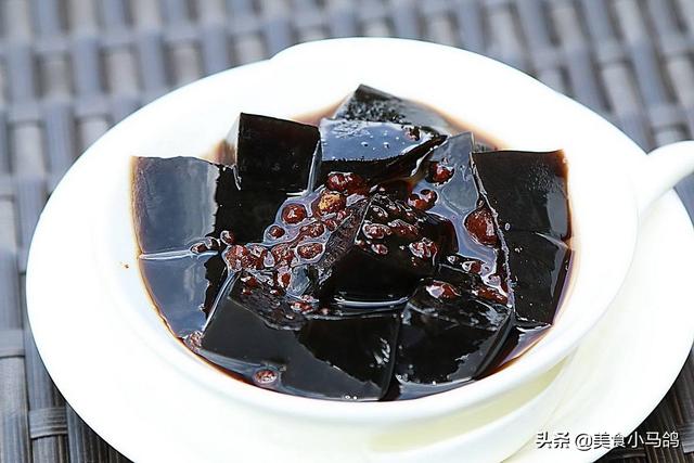 太平洋绿龟能当补品:太平洋绿龟的自然之道 请问古代的穷人会吃乌龟吗？如果吃一般怎么吃？