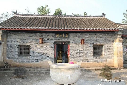 屈原姓什么名什么字什么:屈原姓什么？他的家族在楚国是怎样的存在？
