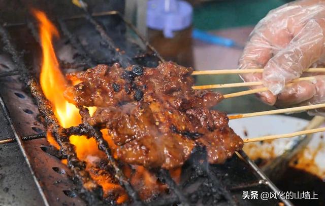 印尼屠杀华人:怎么看待纳吉在马来西亚日的讲话：国家若动荡。华人先遭殃？