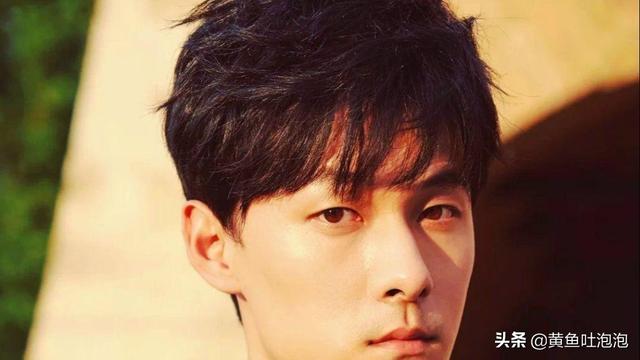 胡杏儿宣布三胎产子:张晋宣布蔡少芬三胎产子，为什么没有张柏芝生三胎关注度高？
