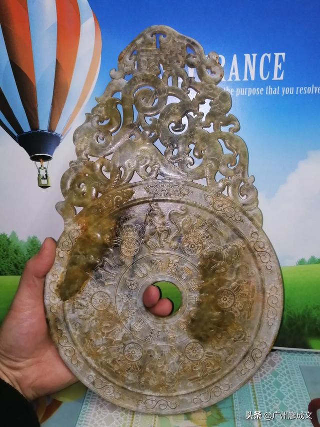 如何看一块玉值不值钱,买了一块玉，大家看看是什么料值多少钱？