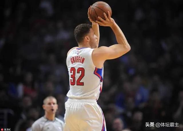 怀特塞德为什么叫白边:NBA中有没有哪位球员底薪加盟球队并且担任首发？