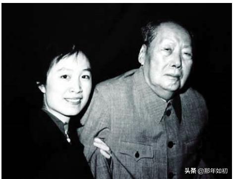 帅哥被强制榨精:俗话说：“男儿有泪不轻弹，只是未到伤心处”那么男人可以哭吗？