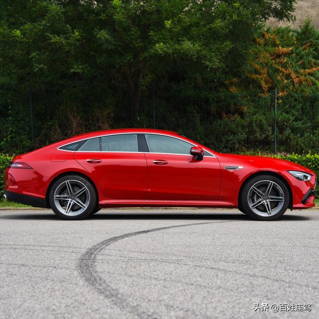 头条问答 23岁女生买车 70到100万 有什么好的推荐 百姓座驾的回答 0赞