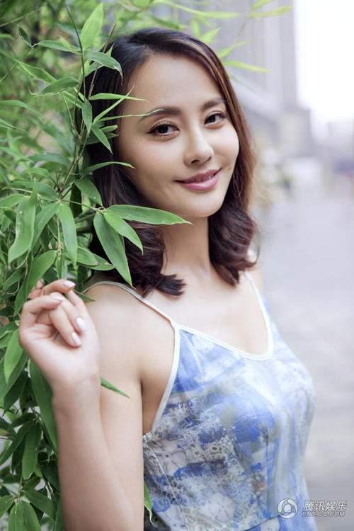 杜若溪图片:中国最美最漂亮的回族女明星都有谁？