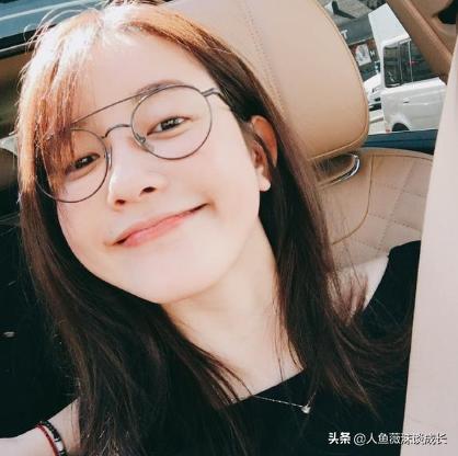 池子恋上王思聪前女友:王思聪和蒋凡都泡网红，有什么区别？