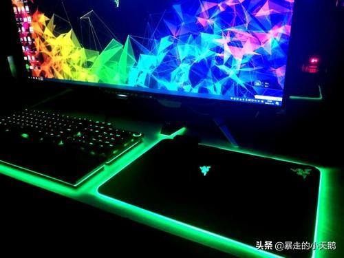 平时打lol的话键盘雷蛇猎魂光蛛精英和海盗船rgb k70 mk.2更推荐哪个呢？