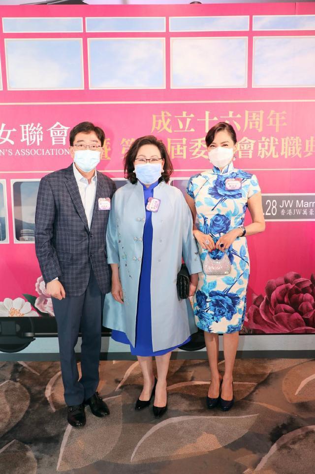 周海媚男朋友:吕良伟的两任前妻都活成潇洒单身女神，果真是离婚成就女人吗