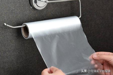 玉手镯取不下来怎么办,手镯取不下来了，该怎么办呢？