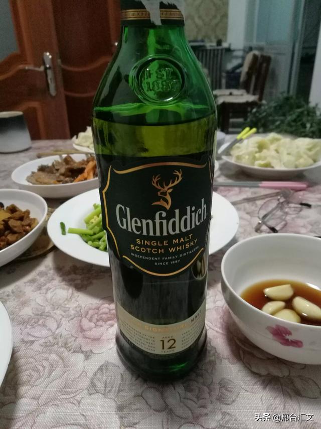 色很久图综合:有哪些涂起来超显嫩的口红推荐？
