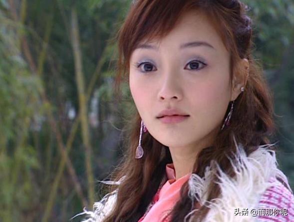演员李小璐个人资料:李小璐，都快40了，为什么模样还跟20岁一样，怎么保养的？
