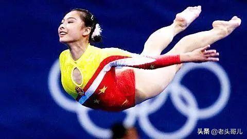 现任香港特首:现在都说女人地位提高了，真的假的？还是常见女人受气？