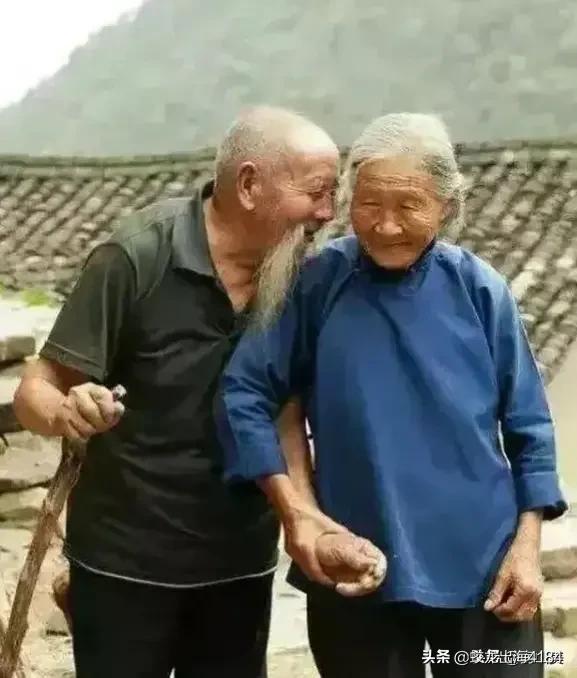 毛晓彤赡养案最终结果:农村很多子女为了赡养老人闹矛盾很多，该怎么解决这种问题呢