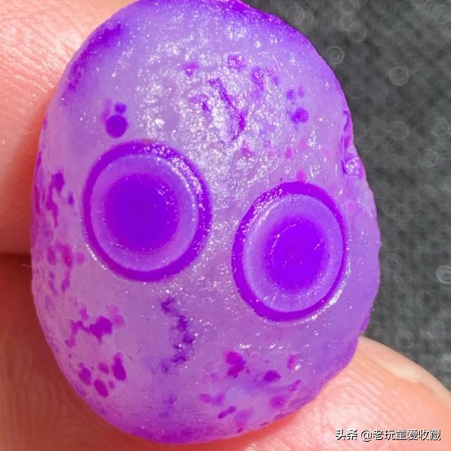 值钱的石头种类图片,请行家评价一下这几块石头价值如何？